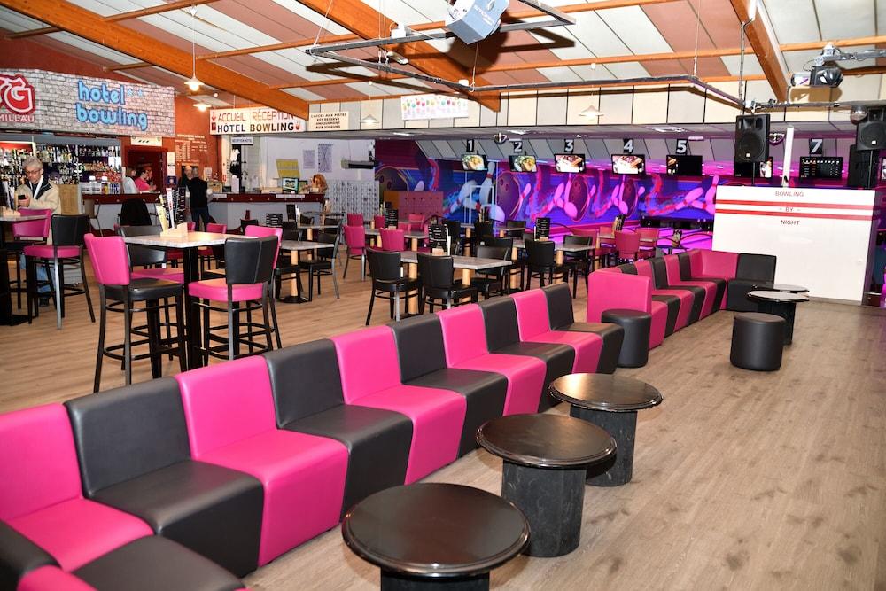 Cit'Hotel Restaurant Du Bowling De 米洛 外观 照片